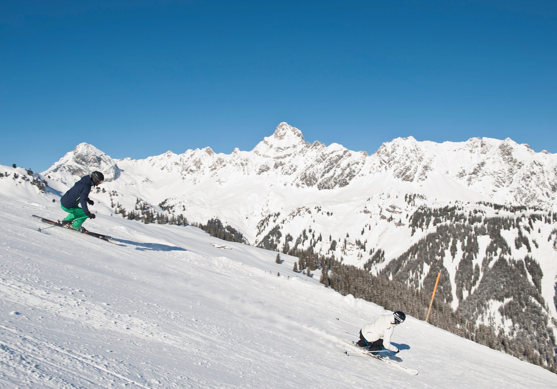 hotel-auhof-schruns-montafon-winter-skifahren